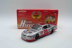 **Damaged See Pictures** Kevin Harvick Autographed 2001 GM Goodwrench Service Plus / Looney Tunes 1:24 Nascar Diecast **Damaged See Pictures** Kevin Harvick Autographed 2001 GM Goodwrench Service Plus / Looney Tunes 1:24 Nascar Diecast 